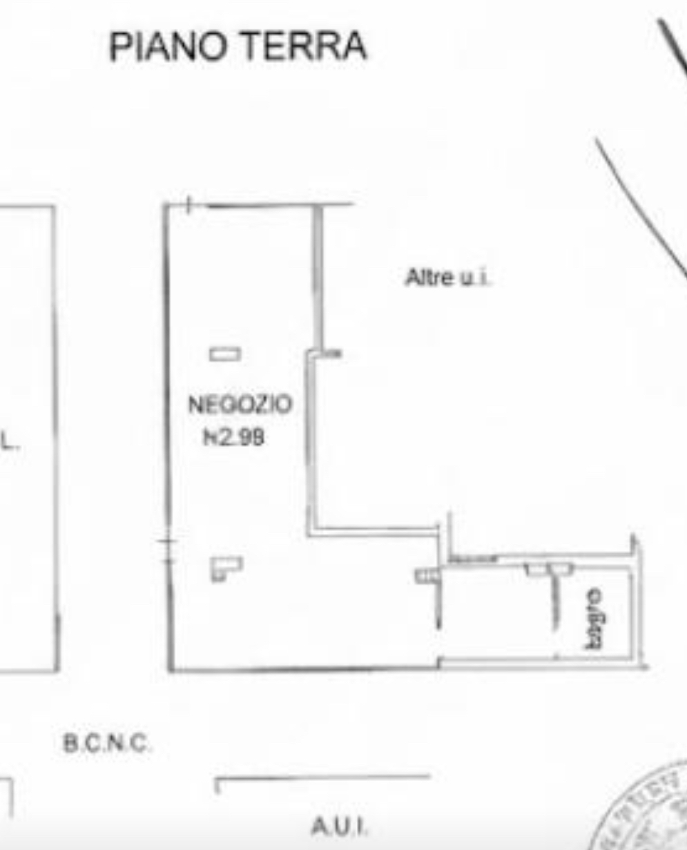 Locale commerciale in affitto a Bussolengo, nelle vicinanze del centro storico e dell’Ospedale Orlandi, Bussolengo